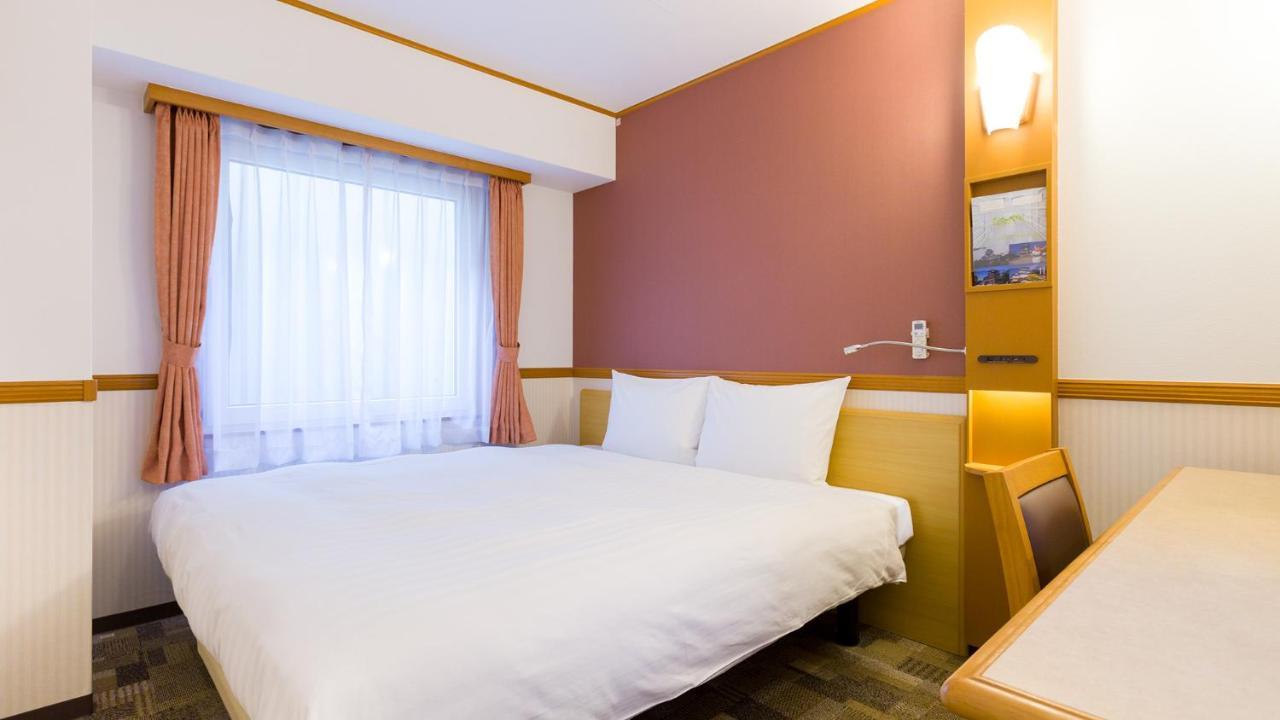 Toyoko Inn Tokyo Shinagawa-Eki Takanawa-Guchi Zewnętrze zdjęcie