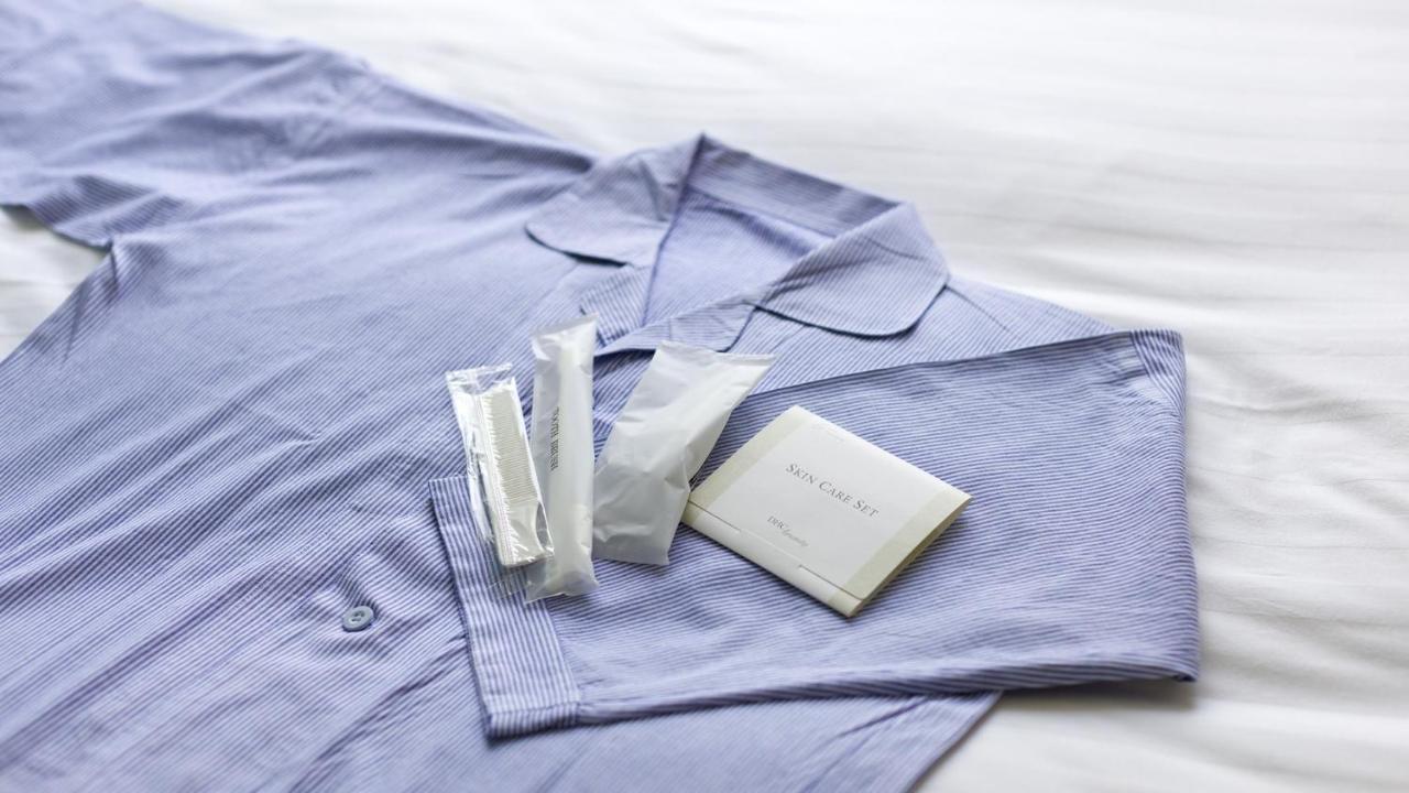 Toyoko Inn Tokyo Shinagawa-Eki Takanawa-Guchi Zewnętrze zdjęcie