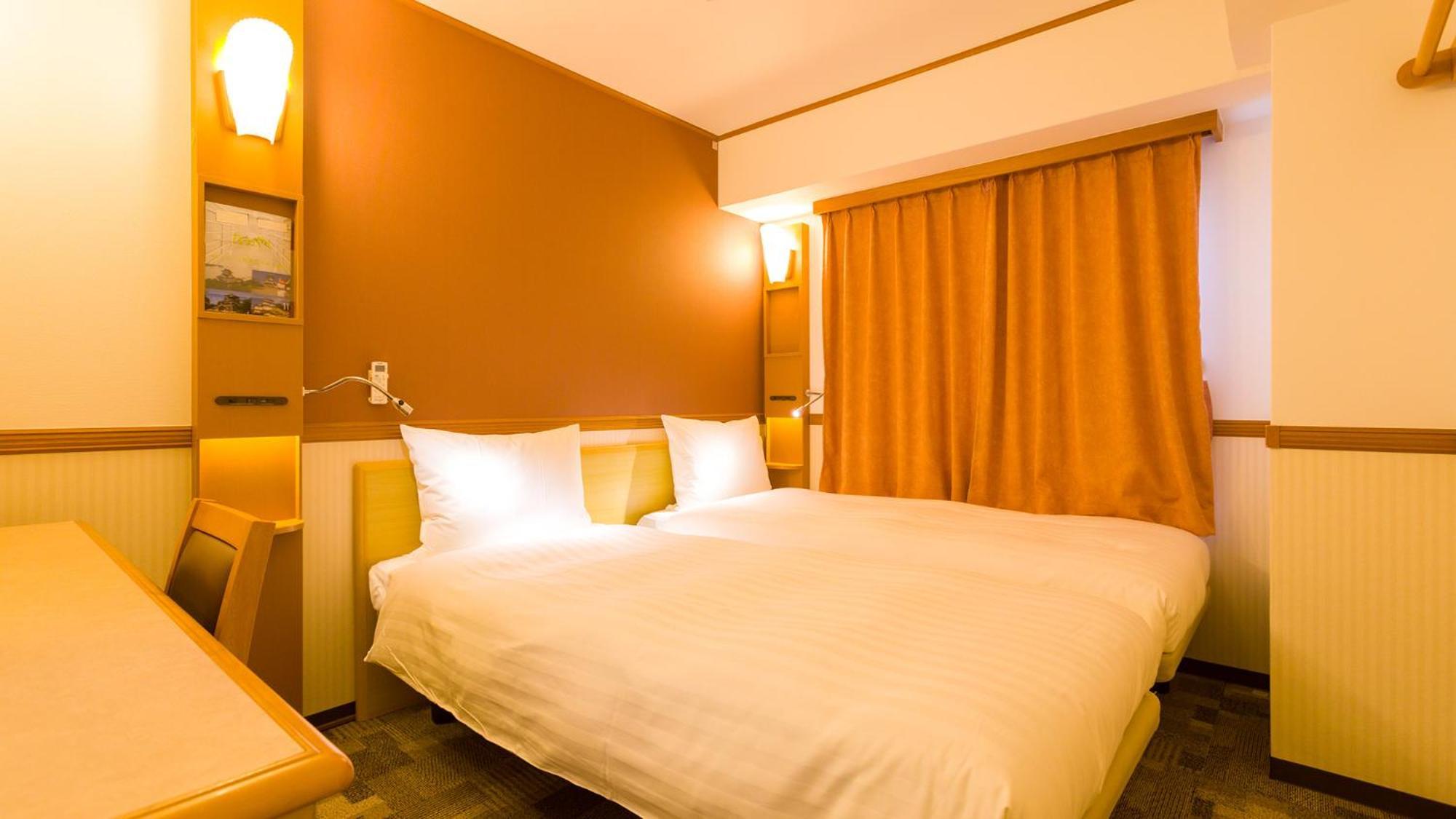 Toyoko Inn Tokyo Shinagawa-Eki Takanawa-Guchi Pokój zdjęcie