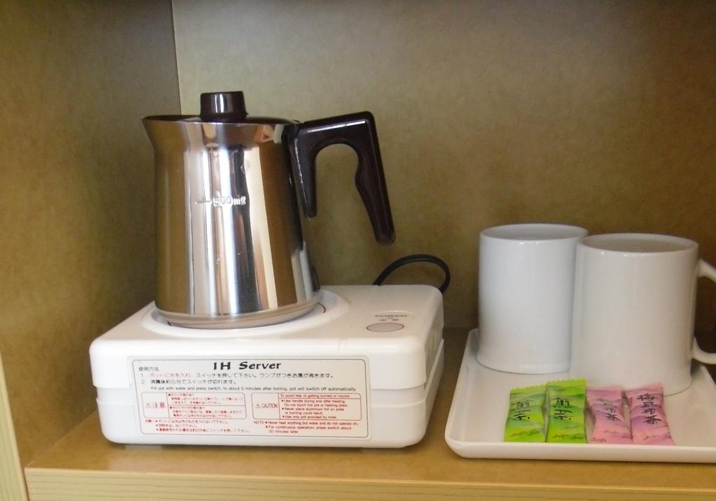 Toyoko Inn Tokyo Shinagawa-Eki Takanawa-Guchi Zewnętrze zdjęcie