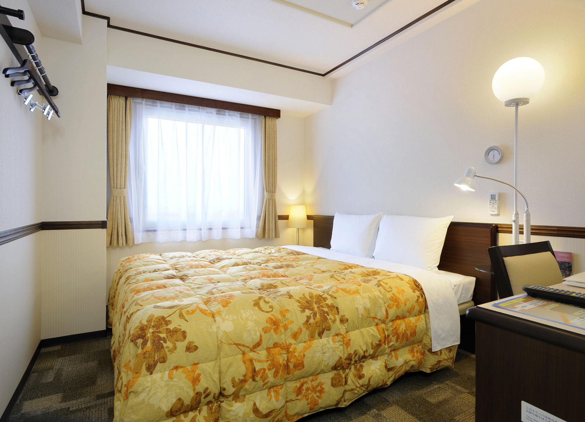 Toyoko Inn Tokyo Shinagawa-Eki Takanawa-Guchi Zewnętrze zdjęcie